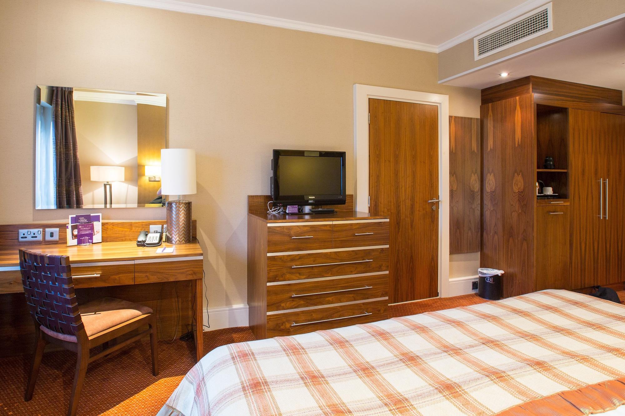 Crewe Hall Hotel & Spa - Cheshire エクステリア 写真