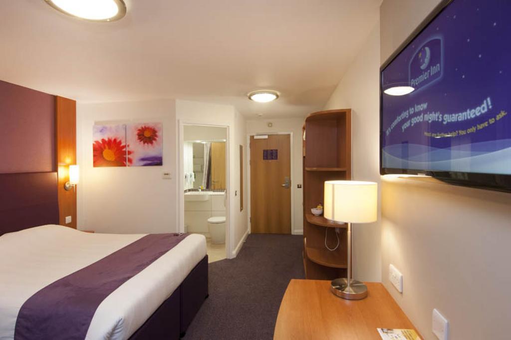Crewe Hall Hotel & Spa - Cheshire エクステリア 写真