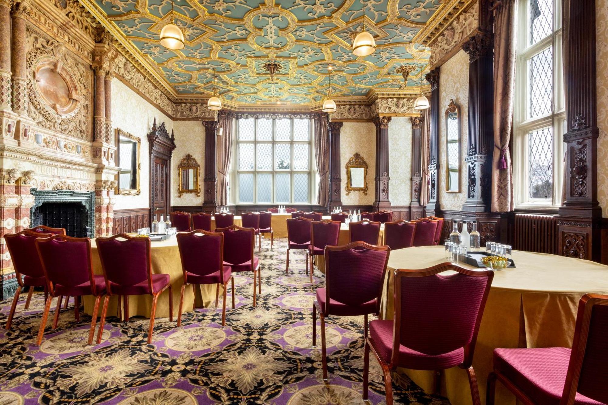 Crewe Hall Hotel & Spa - Cheshire エクステリア 写真