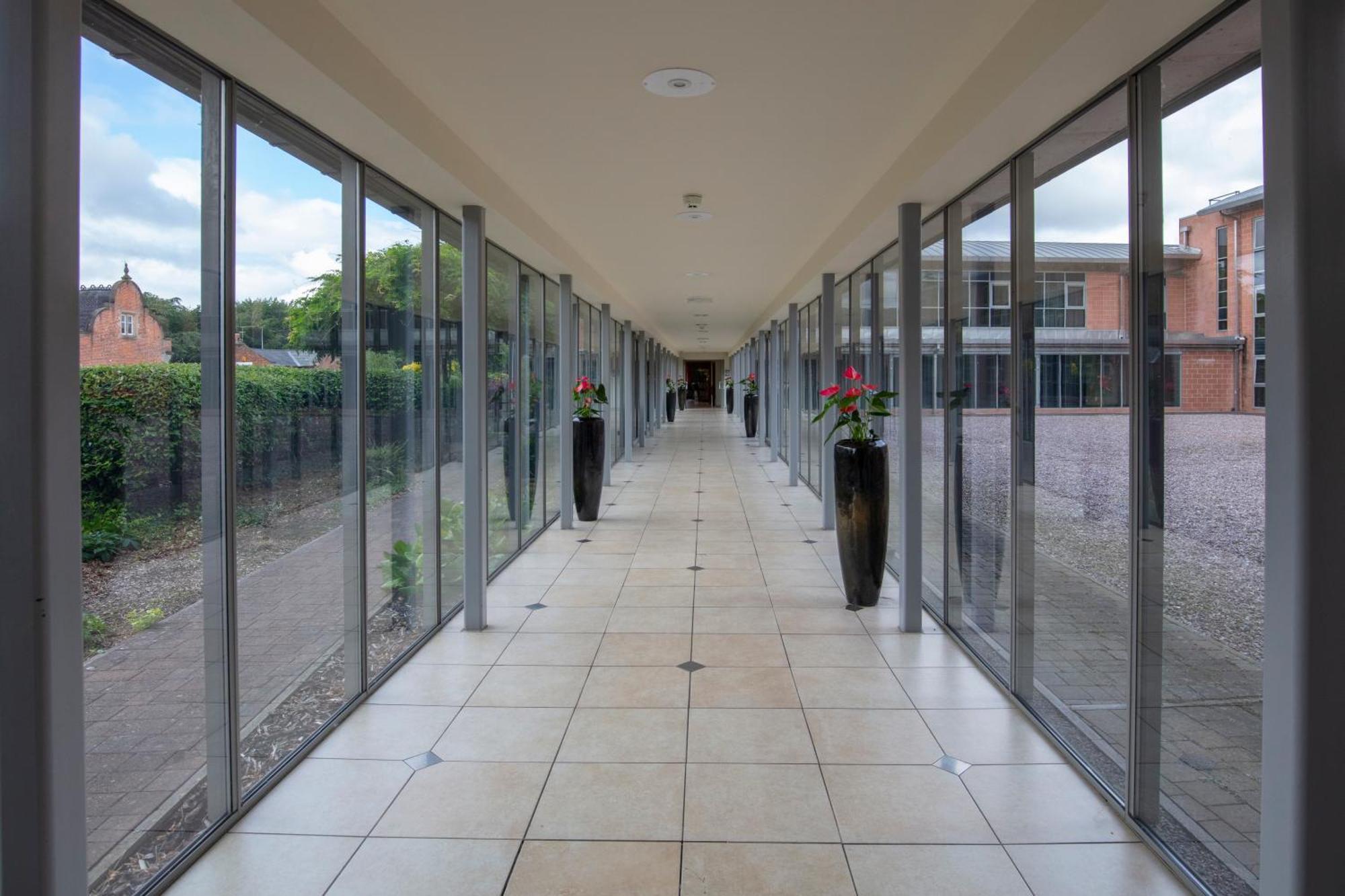 Crewe Hall Hotel & Spa - Cheshire エクステリア 写真