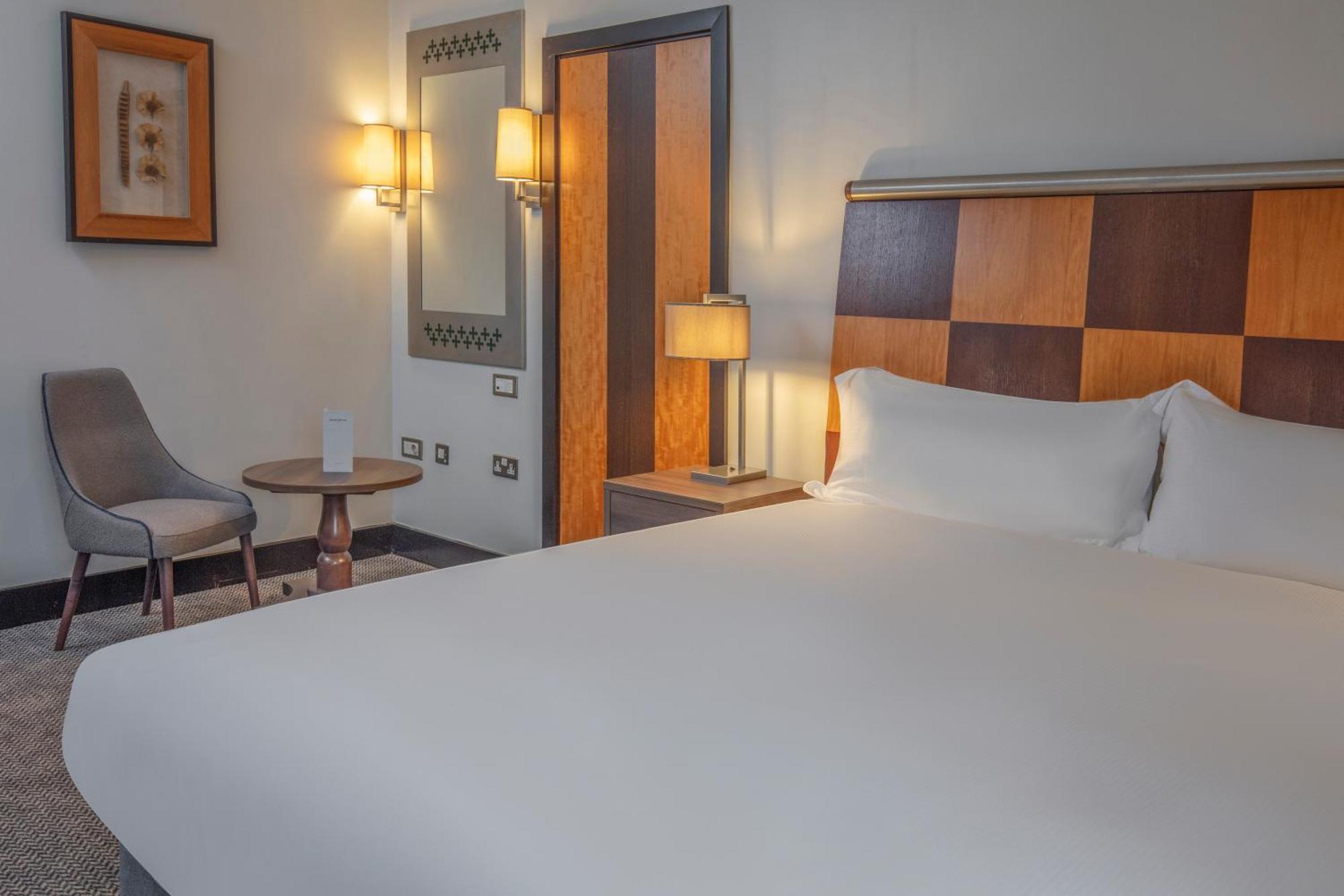 Crewe Hall Hotel & Spa - Cheshire エクステリア 写真