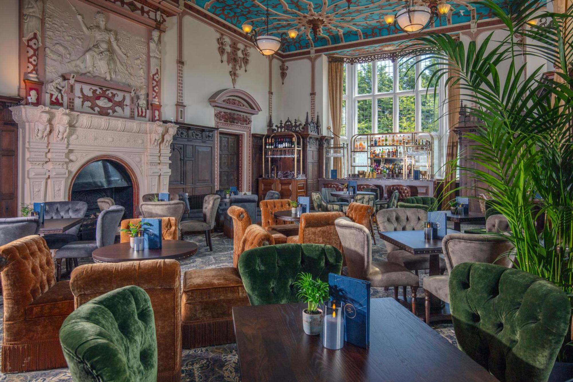 Crewe Hall Hotel & Spa - Cheshire エクステリア 写真